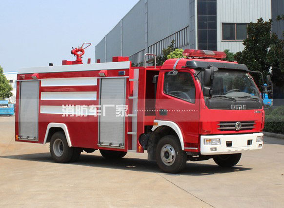 5吨东风多利卡单排座水罐消防车价格3