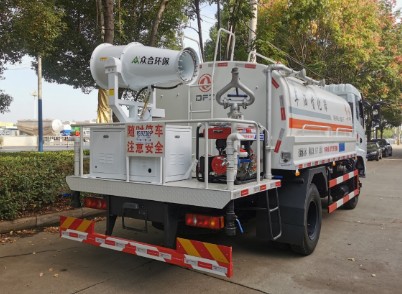 专攻天下洒水车_东风随专洒水车_东风新款D17洒水车 专攻天下洒水车_东风随专洒水车_东风新款D17洒水车